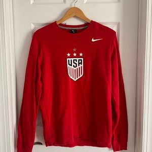 Nike USA soccer sweatshirt Size : adult S